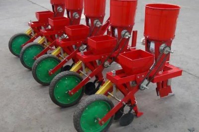 使用播種機(jī)要注意什么，播種時(shí)確保種子處于干燥狀態(tài)