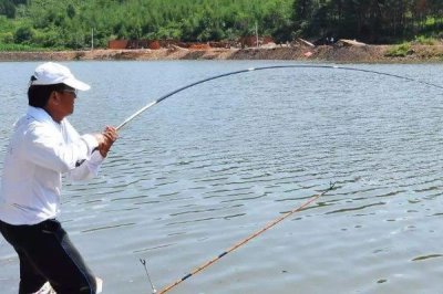 釣鳊魚(yú)的調(diào)漂方法，先重鉛找底