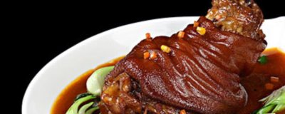 黑龍江省哈爾濱市方正縣的特產(chǎn)，得莫利燉魚(yú)有一百多年歷史
