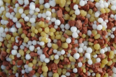 假冒化肥的辨認(rèn)方法,要掌握更高的技術(shù)來(lái)辨認(rèn)