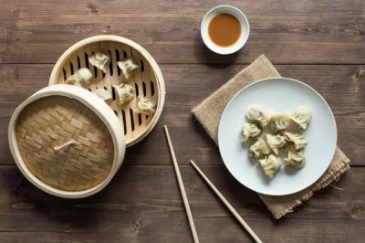 大暑節(jié)氣的習(xí)俗，主要有喝伏茶、燒伏香、曬伏姜
