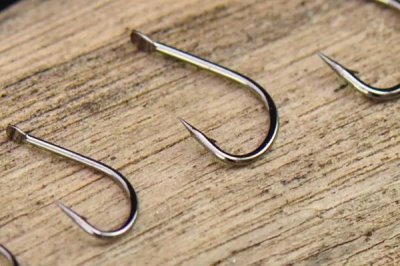 4號(hào)伊豆鉤可以釣多重的魚(yú)，適合垂釣不超過(guò)3斤的魚(yú)類(lèi)