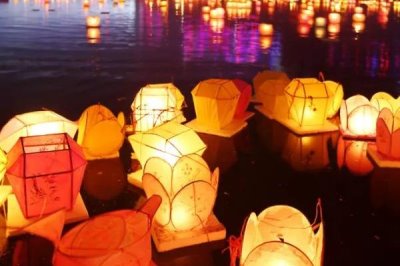 中元節(jié)有哪些習(xí)俗，民間會(huì)進(jìn)行祭祖、燒紙、放小船等活動(dòng)