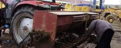 冬季農(nóng)業(yè)機械保溫防凍的措施，應盡可能停放在車庫內(nèi)