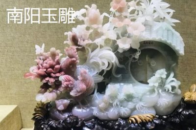 河南省駐馬店市的特產(chǎn)，包括平輿白芝麻、正陽三黃雞、正陽花生等種類