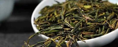 玫瑰花茶可以和什么搭配，可以和金銀花、木瓜。西紅柿等搭配