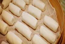 元旦節(jié)吃什么東西，包括年糕、湯圓、餃子等食品