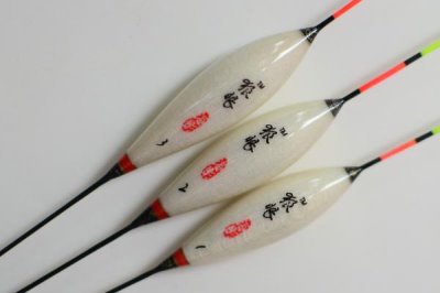 1.0號主線搭配吃鉛量多大的浮漂，可以和吃鉛量為1.0-1.6克的浮漂進行搭配