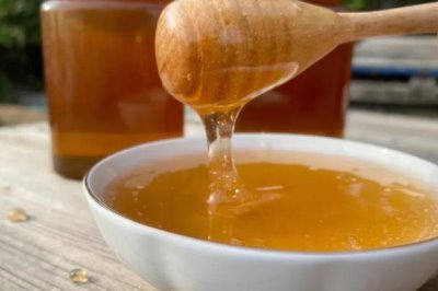 一箱蜜蜂的價(jià)格，通常需要300-600元左右